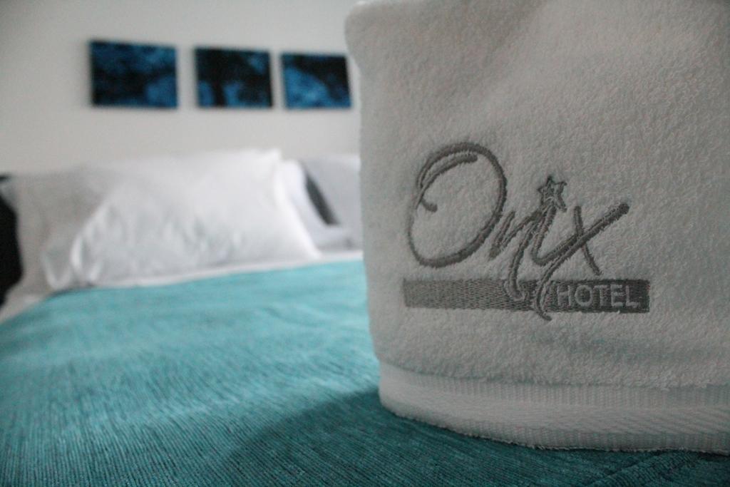 Hotel Onix T 네이바 객실 사진